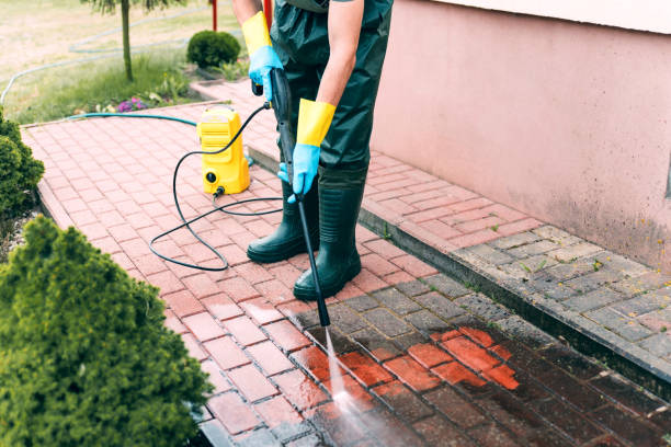 Pressure Washing Brick in Brookfield, IL